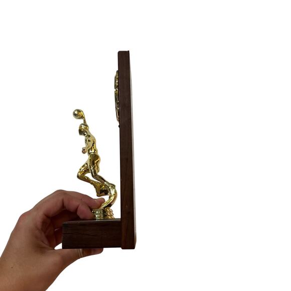 wood basketball Trophy - Picture 6 of 15